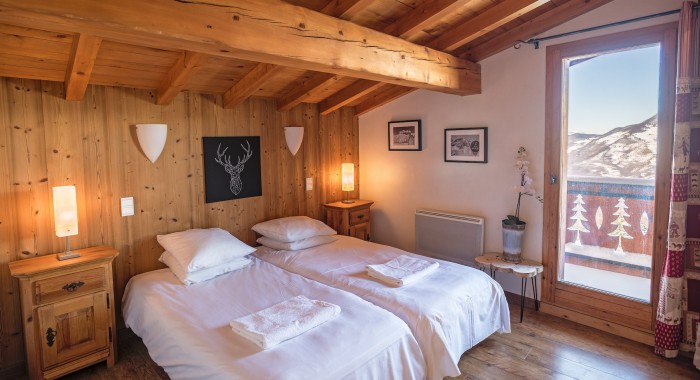 Chalet Caribou, Courchevel 1650 ski chalet, image 4
